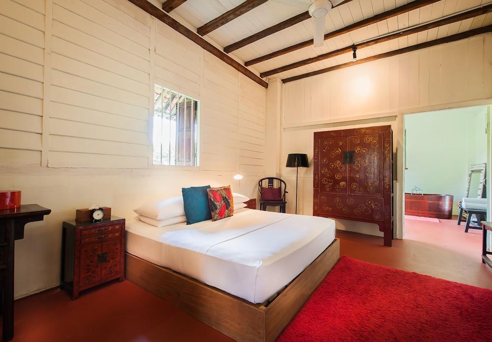 Bon Ton Antique Wooden Villas Pantai Cenang  Extérieur photo